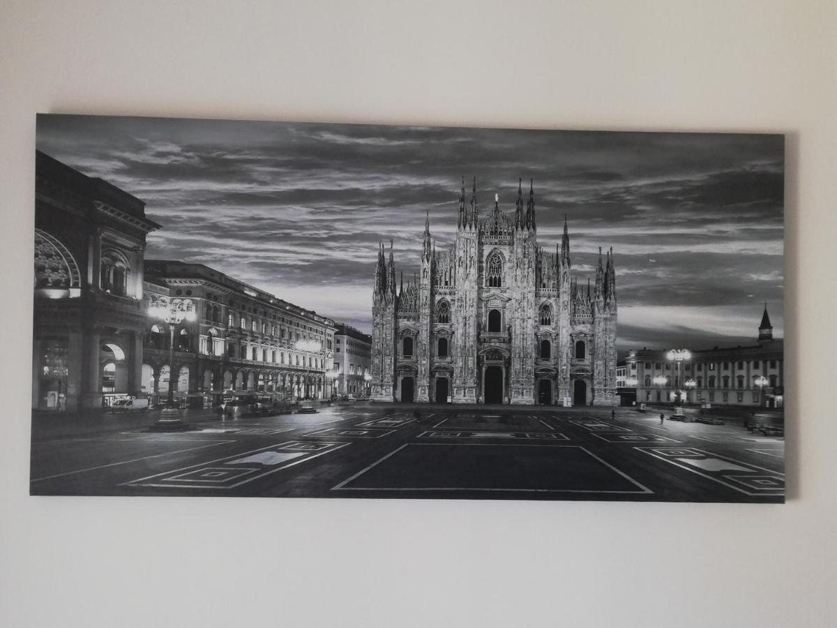 A Casa Di Ara Hotel Milano Exterior foto