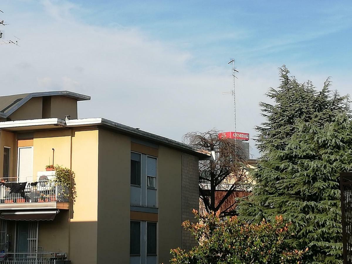A Casa Di Ara Hotel Milano Exterior foto